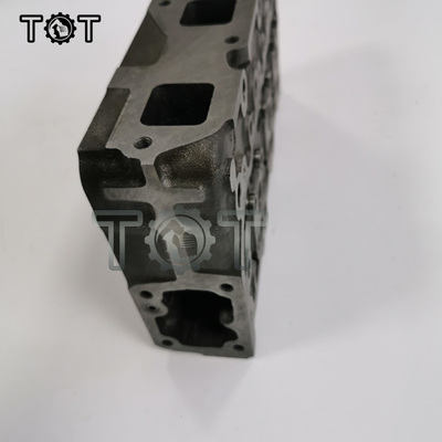 قطعات موتور بیل مکانیکی 1A033-03043 Kubota D1703 سر سیلندر U35 L3430
